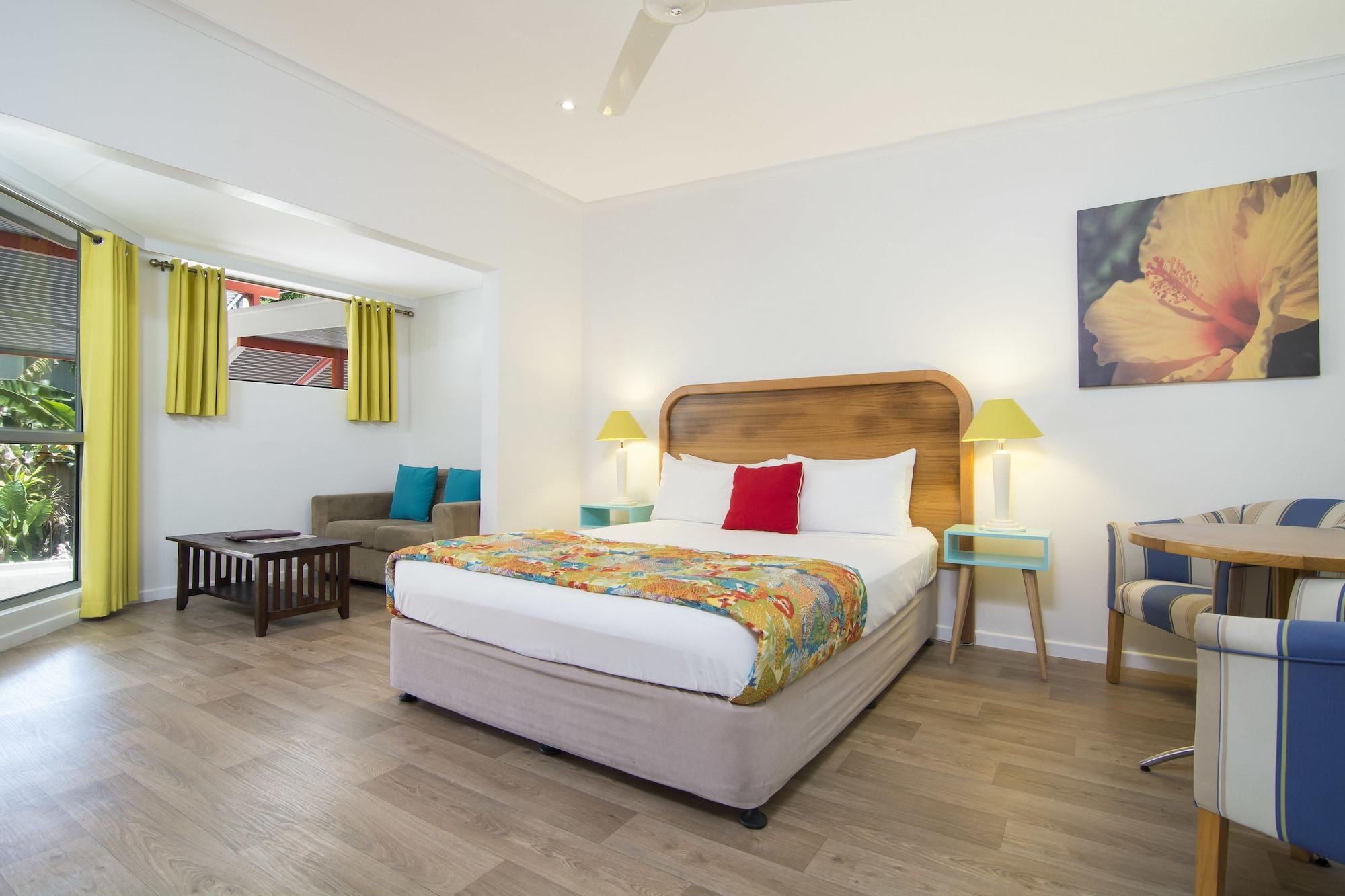 Port Douglas Motel Екстер'єр фото