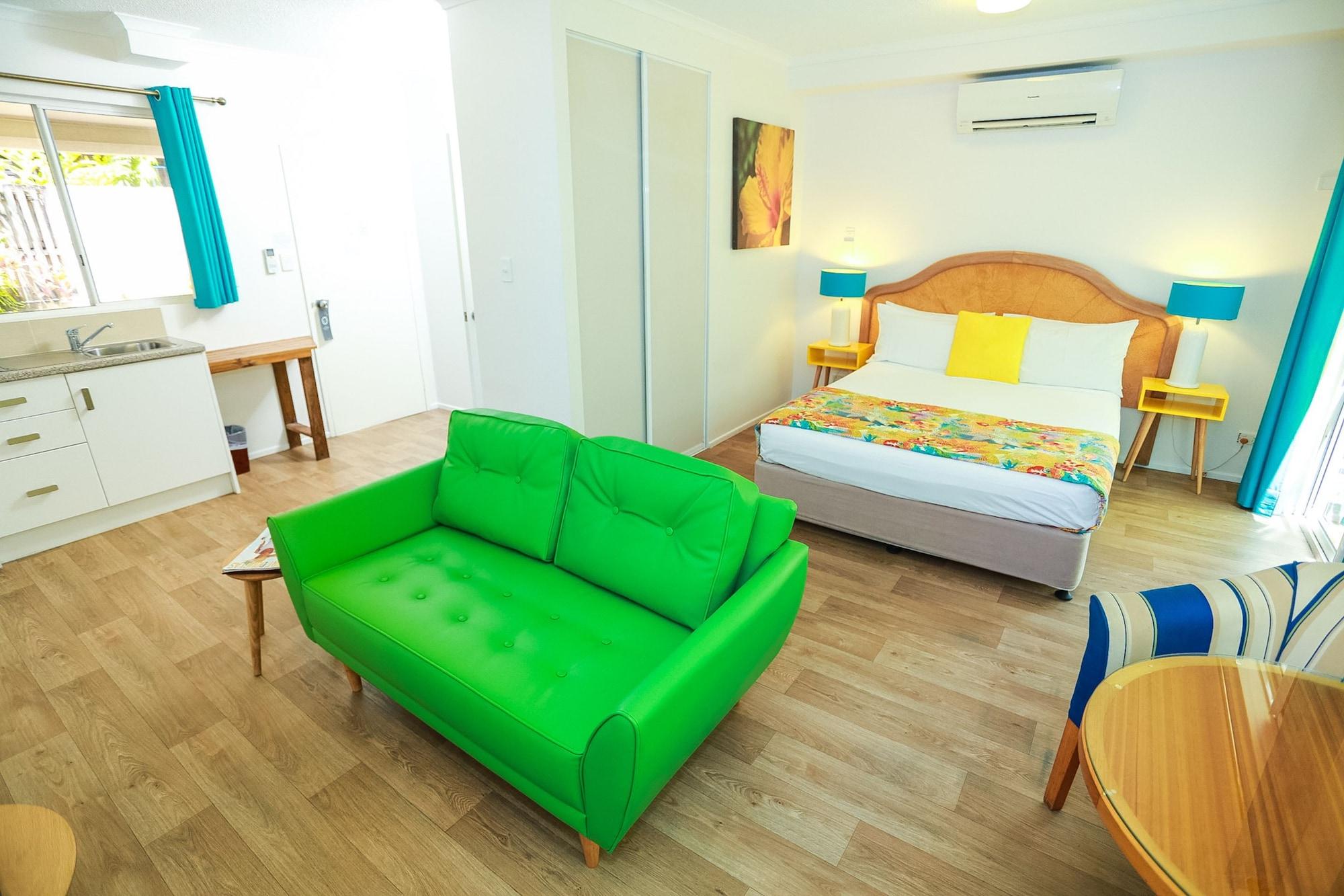 Port Douglas Motel Екстер'єр фото
