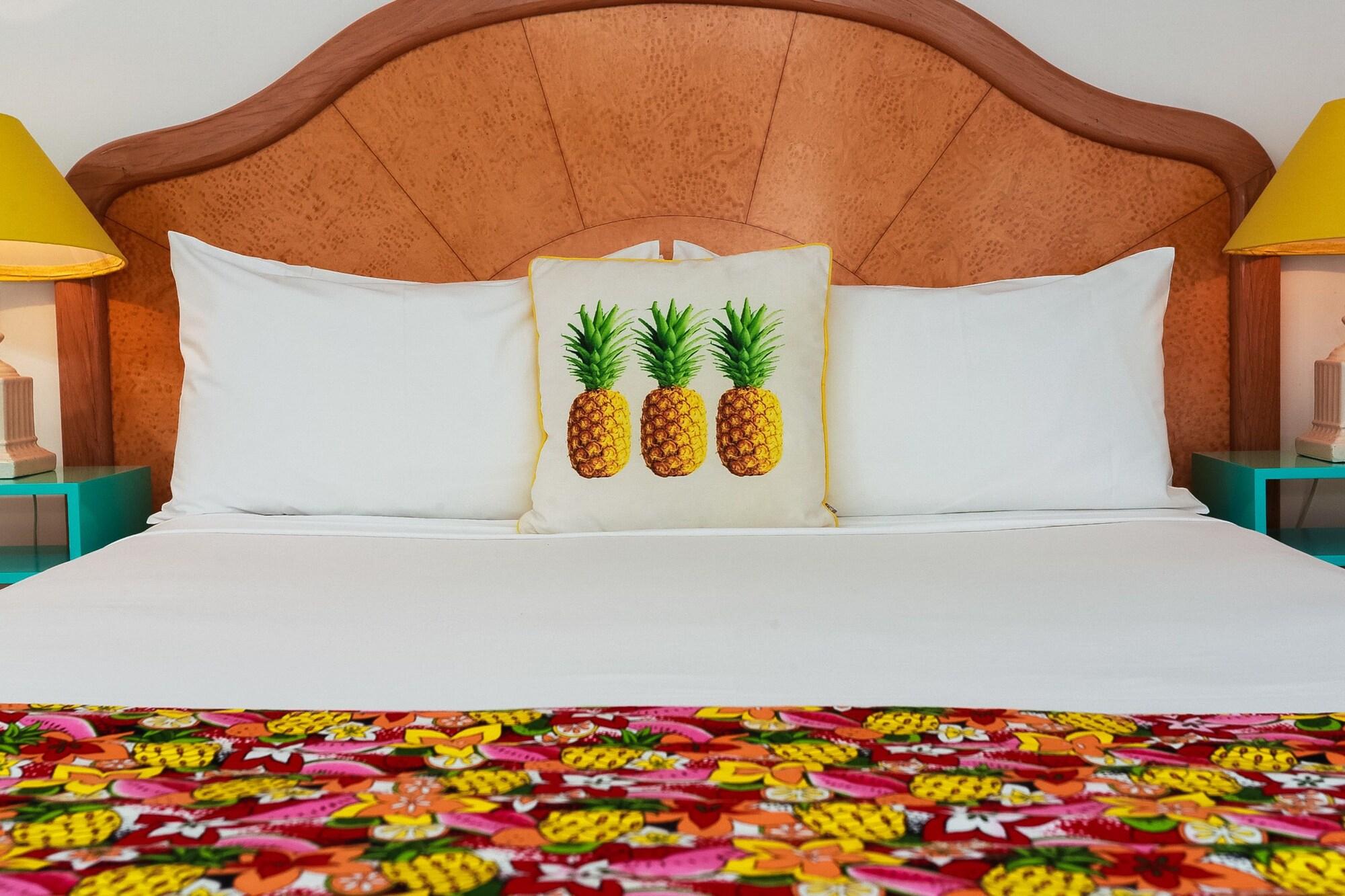 Port Douglas Motel Екстер'єр фото