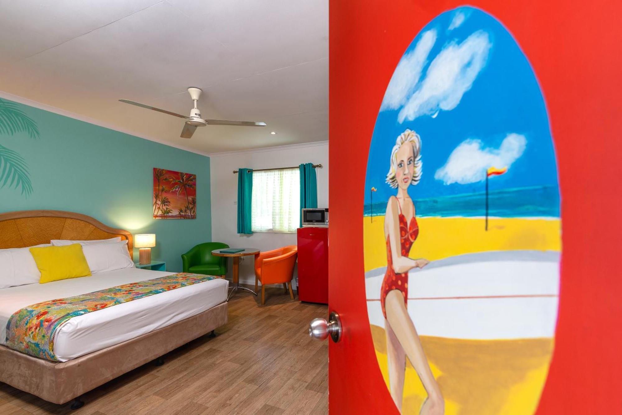 Port Douglas Motel Екстер'єр фото
