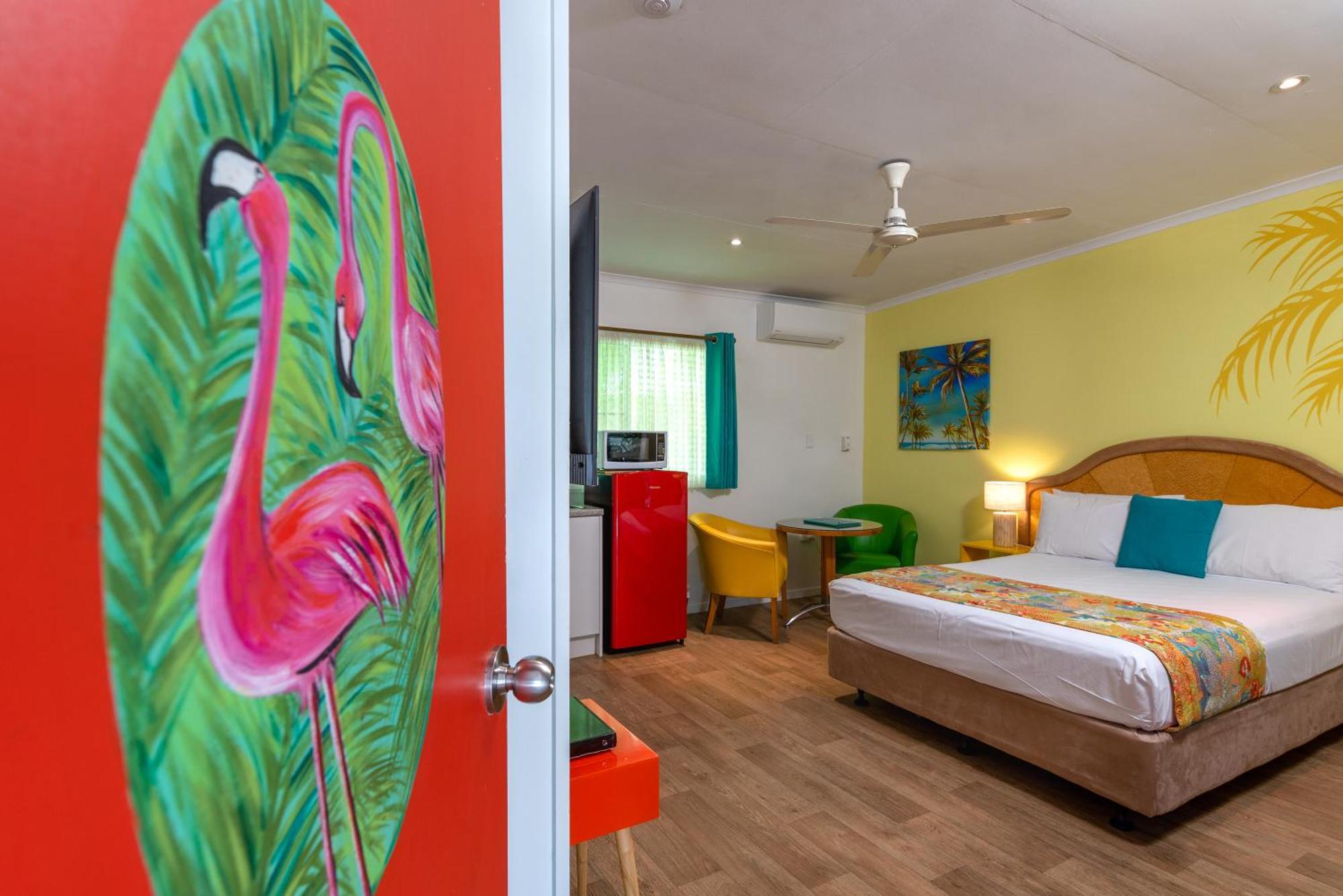 Port Douglas Motel Екстер'єр фото