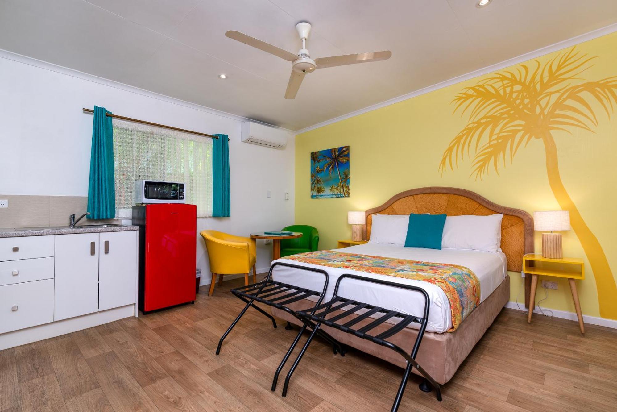 Port Douglas Motel Екстер'єр фото