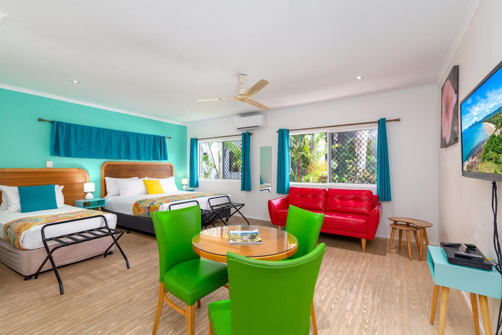 Port Douglas Motel Екстер'єр фото
